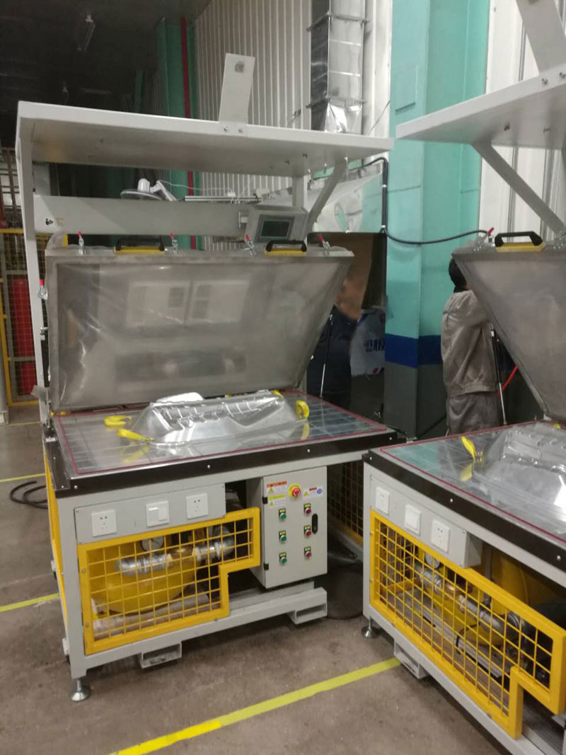 Vacuum activator